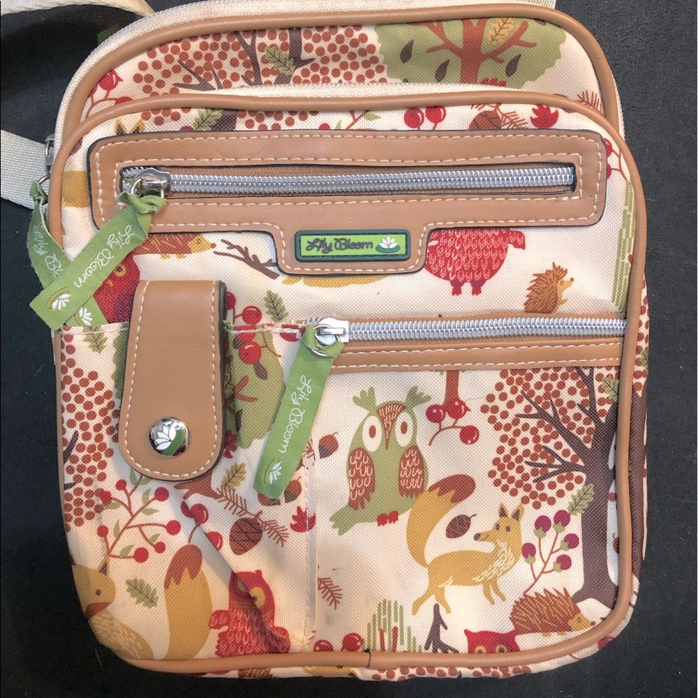 COPY - Cute “Lily Bloom” Purse 👜 Crossbody style